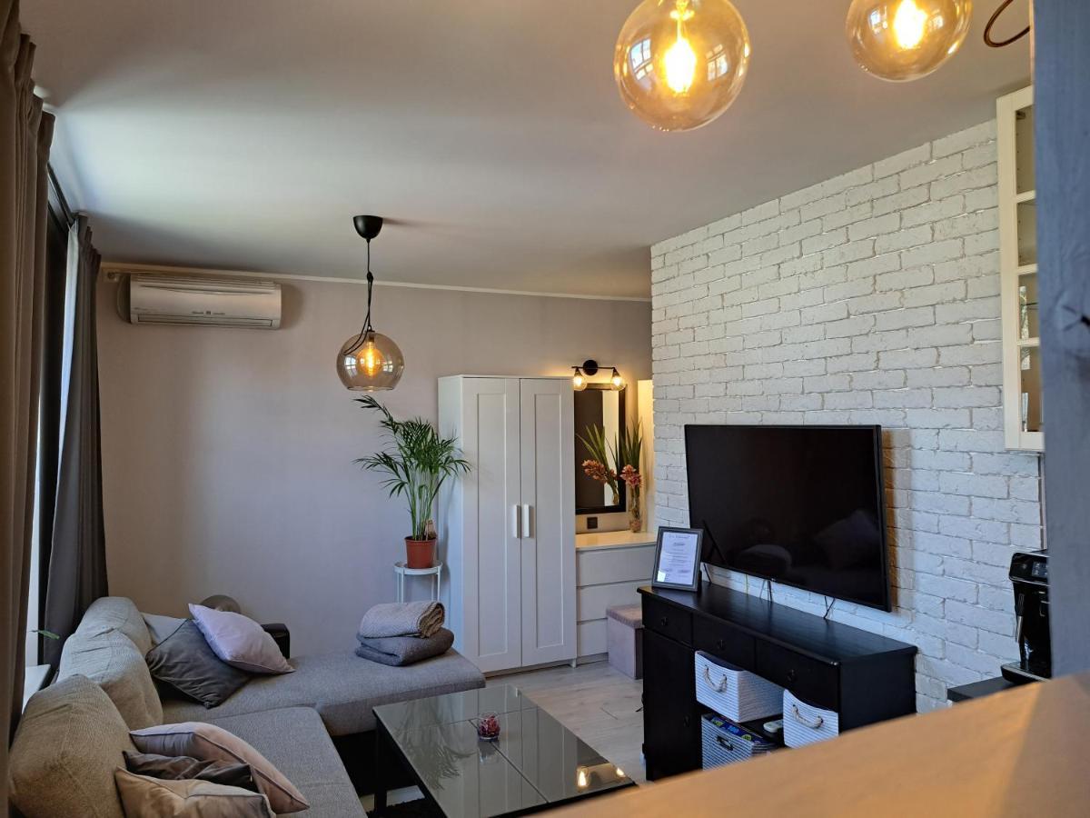 Riia Maantee Apartement 派尔努 外观 照片