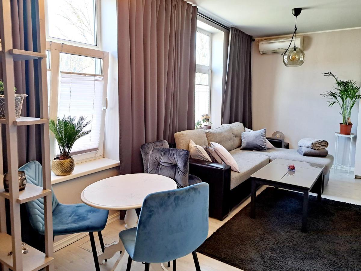 Riia Maantee Apartement 派尔努 外观 照片